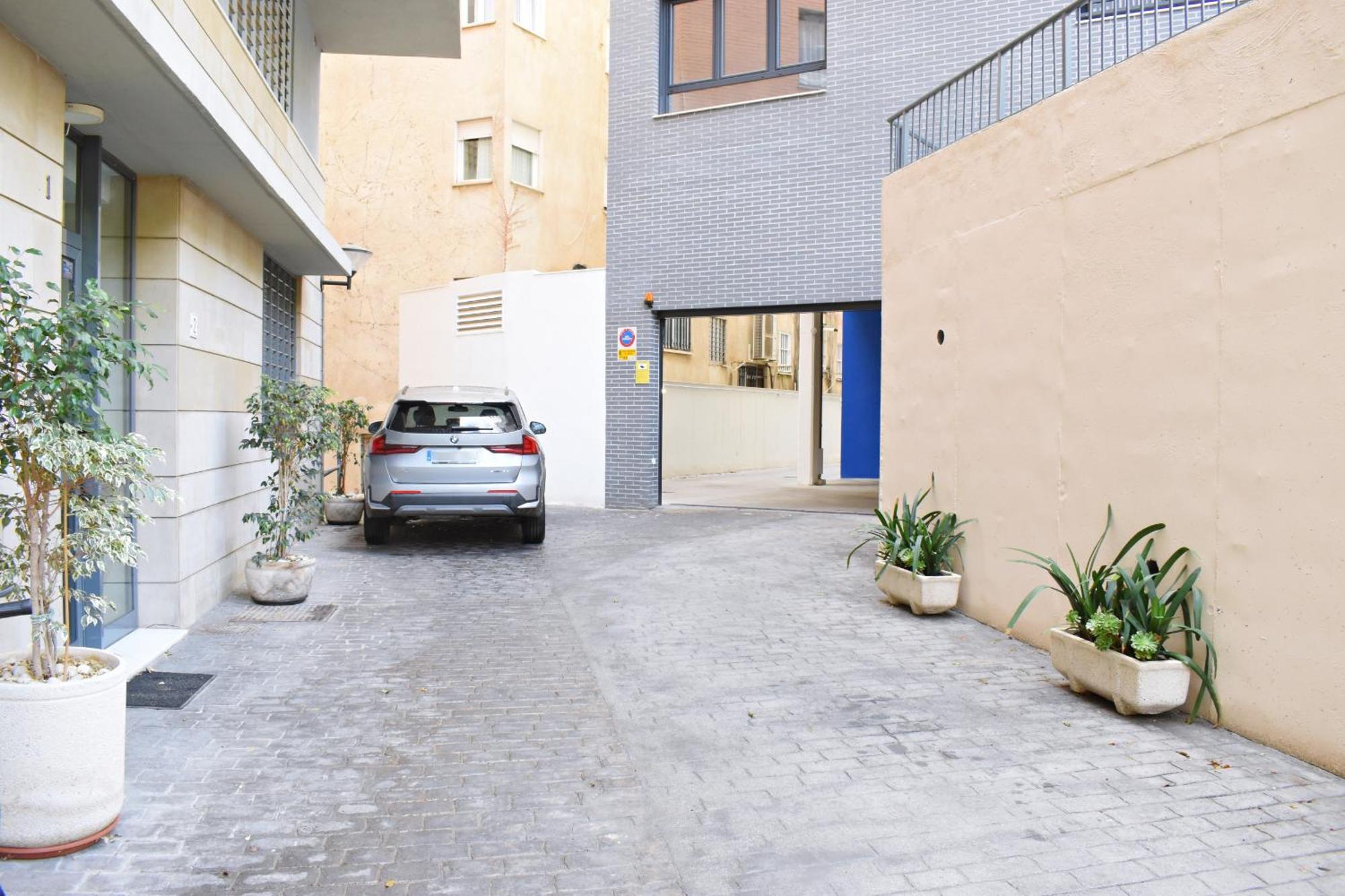 Lejlighed Malagueta's Cozy With Parking And Swimming Pool Málaga