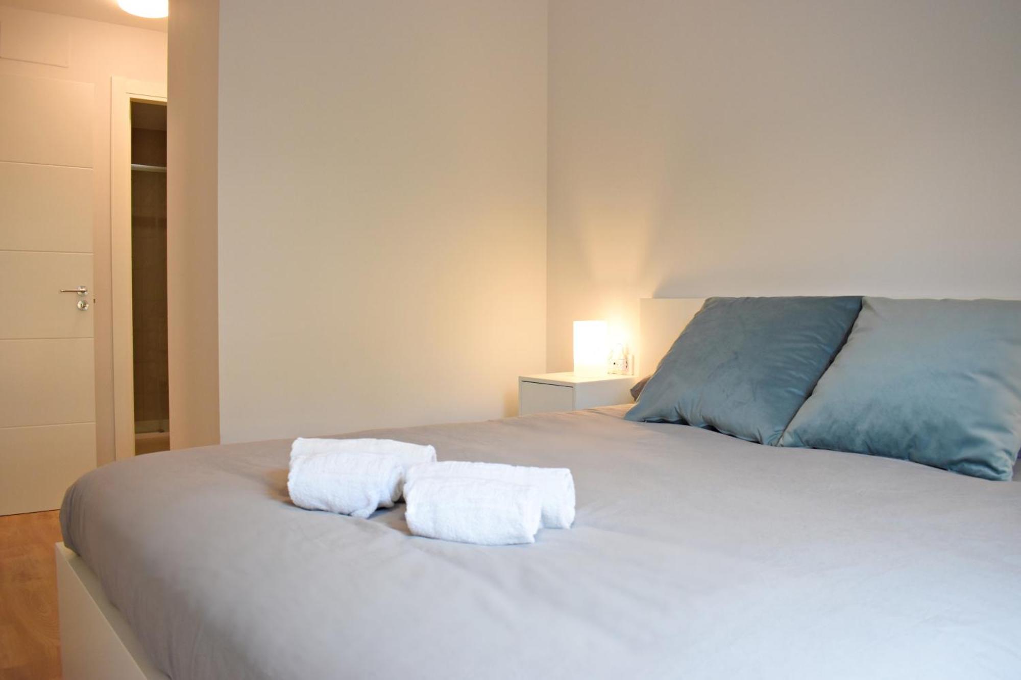 Lejlighed Malagueta's Cozy With Parking And Swimming Pool *