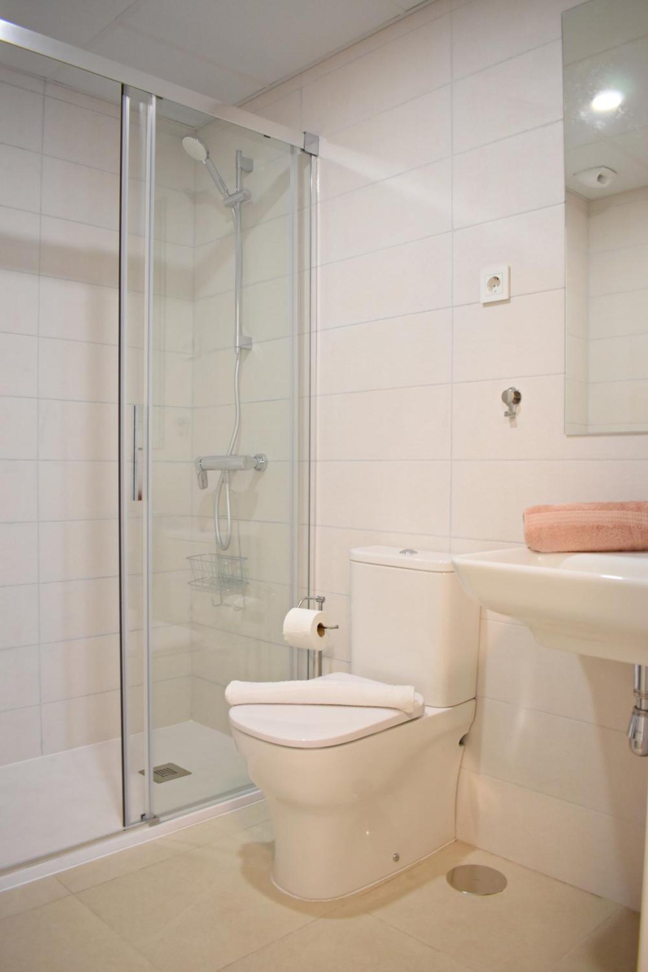 Malagueta's Cozy With Parking And Swimming Pool Lejlighed *